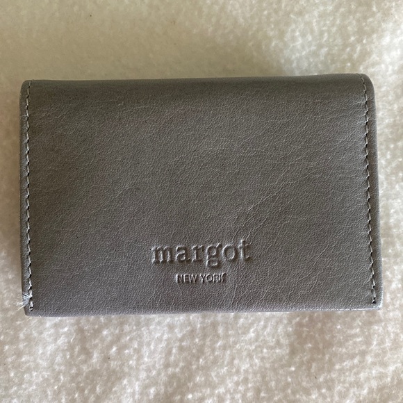 Margot New York gray leather wallet like new - Picture 1 of 5